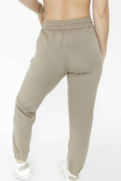 Tan and Flattering Joggers with pockets and elastic ankle